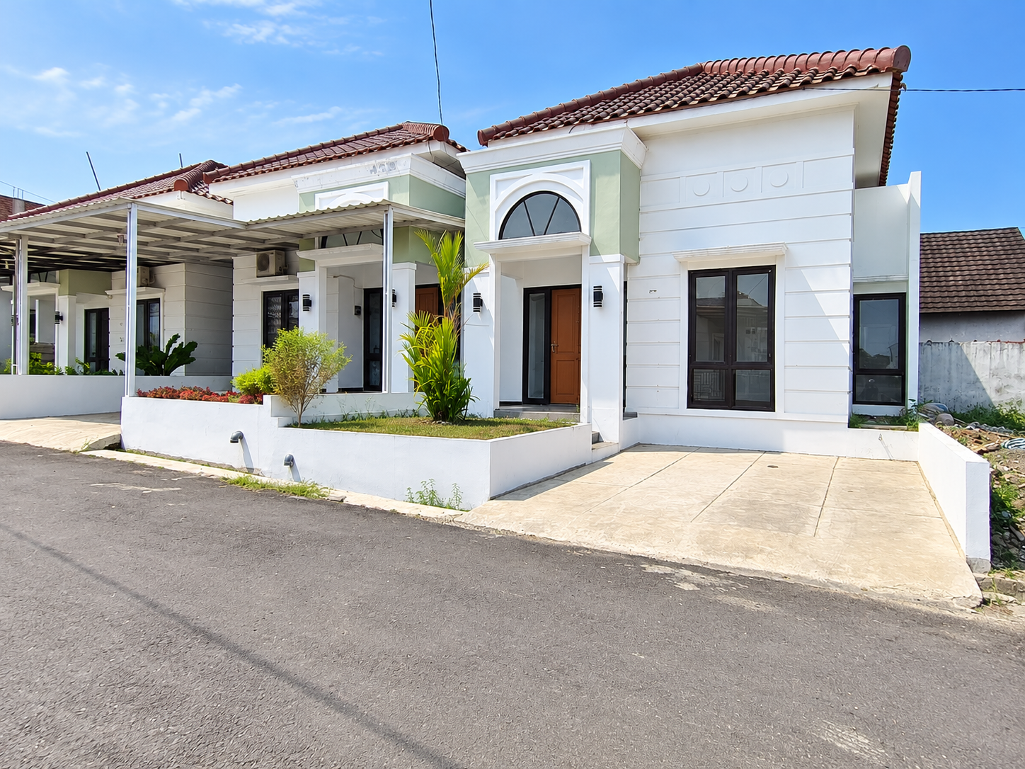 Rumah Bagus Dengan Halaman Belakang Purwokerto Utara - Karang Gintung view 1