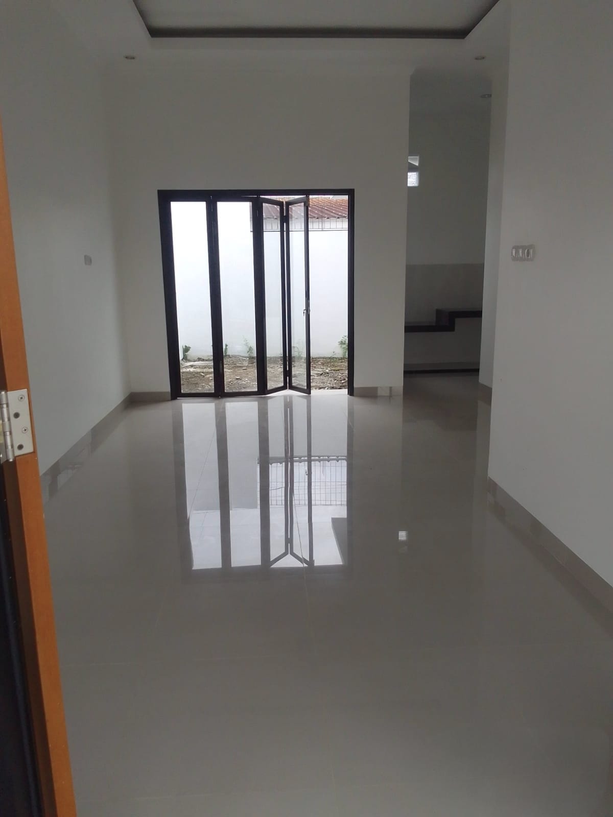 Rumah Bagus Dengan Halaman Belakang Purwokerto Utara - Karang Gintung view 3