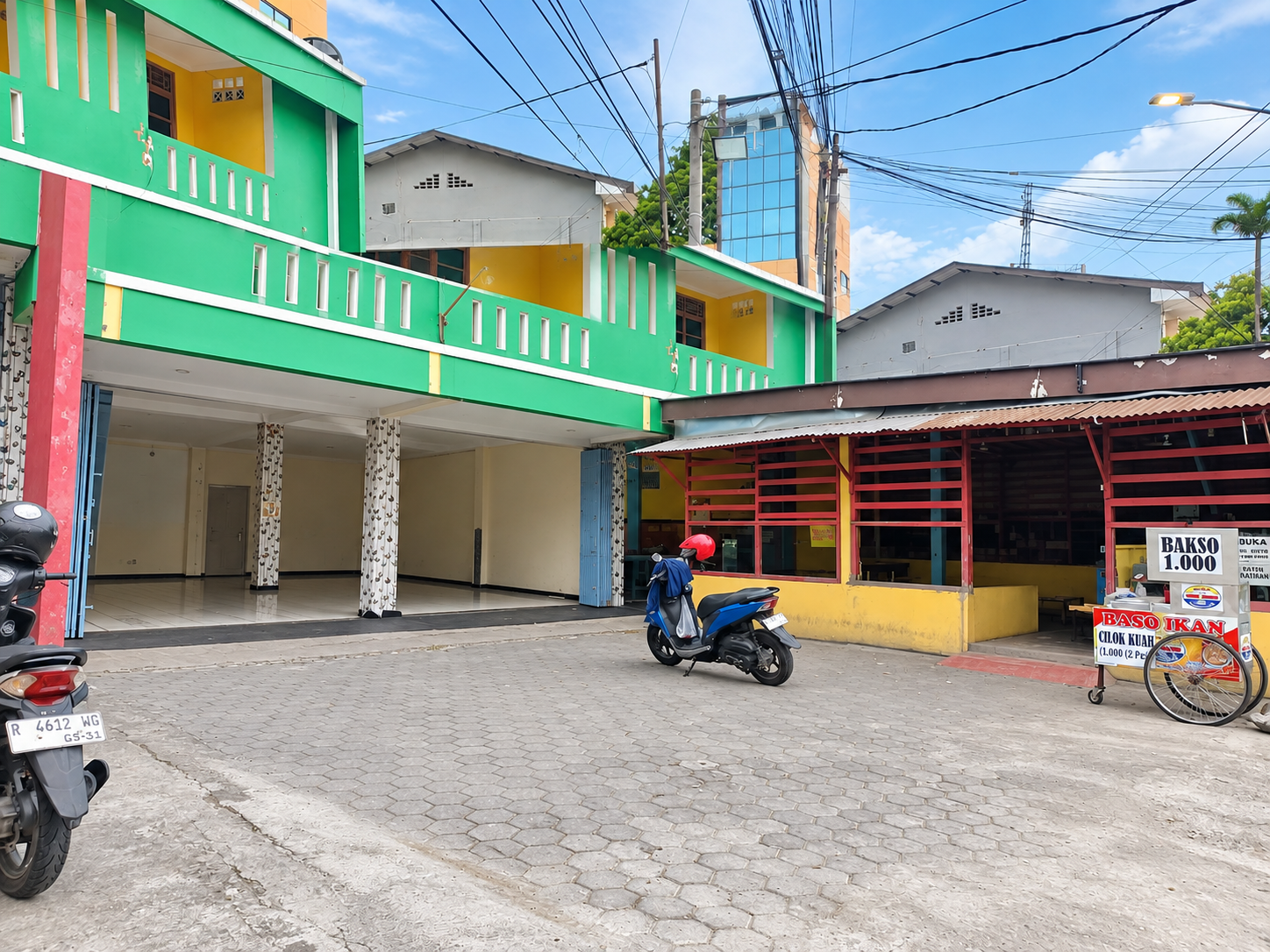 Disewakan Toko Super Strategis Seputaran Kampus Unsoed Purwokerto view 1