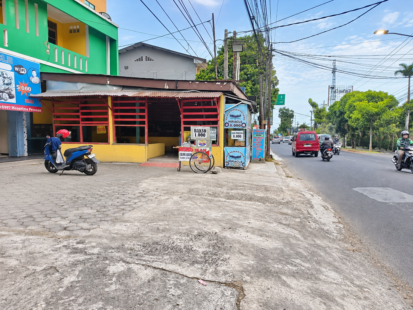 Disewakan Toko Super Strategis Seputaran Kampus Unsoed Purwokerto view 2