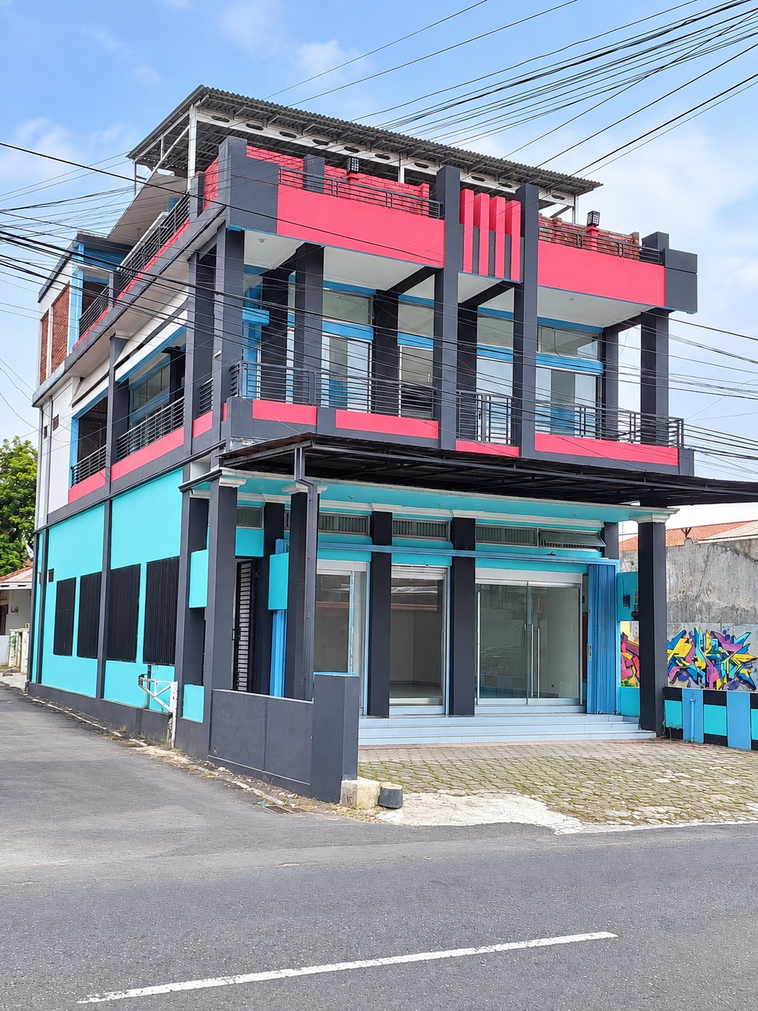  Dijual Disewakan Ruko 3 Lantai 2 Menit Kampus Unsoed Lokasi Ramai dan Prospektif  view 1