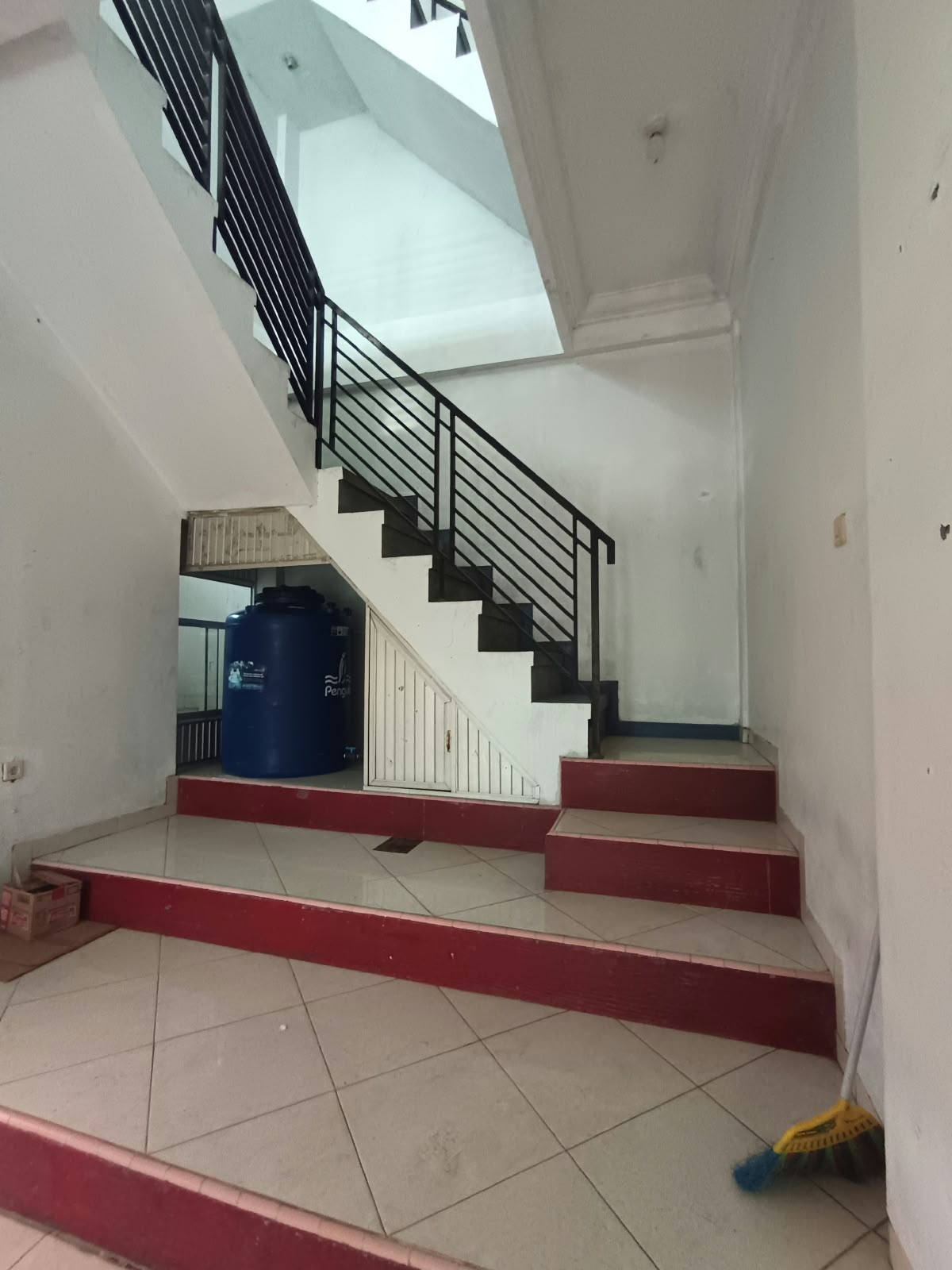  Dijual Disewakan Ruko 3 Lantai 2 Menit Kampus Unsoed Lokasi Ramai dan Prospektif  view 24