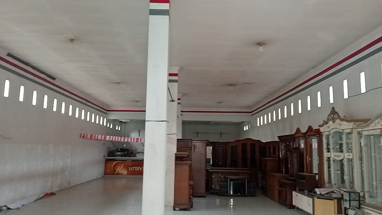 Dijual Ruko Strategis 1.5 Lantai Pinggir Jalan Utama, 2 Menit Terminal Bobotsari view 3