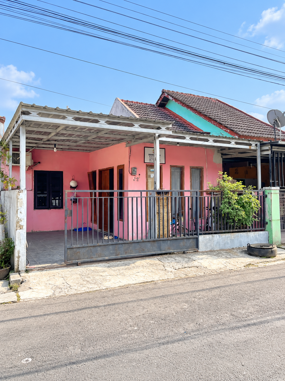 Dijual Rumah minimalis, Pondasi siap untuk 2 Lantai 2 menit RS Wiradadi Husada view 1