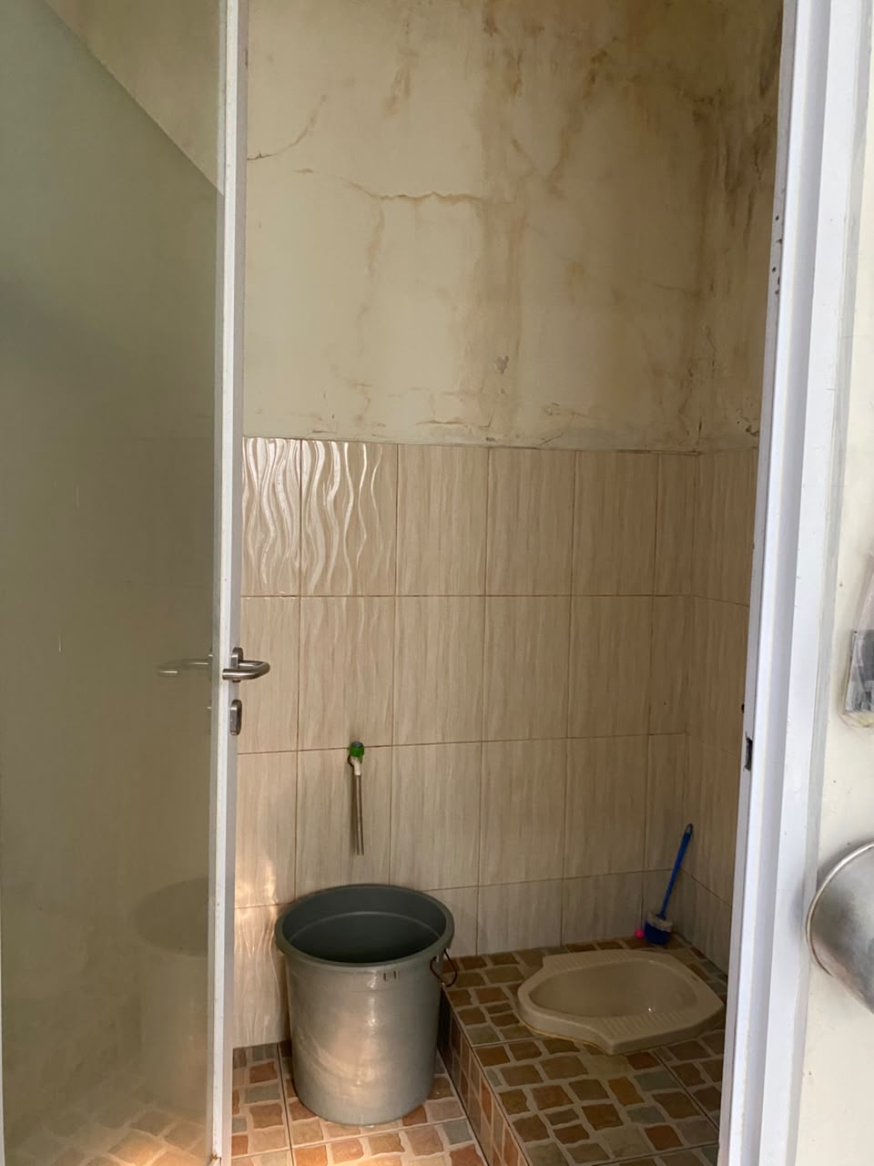   Dijual Rumah minimalis, Pondasi siap untuk 2 Lantai 2 menit RS Wiradadi Husada view 4
