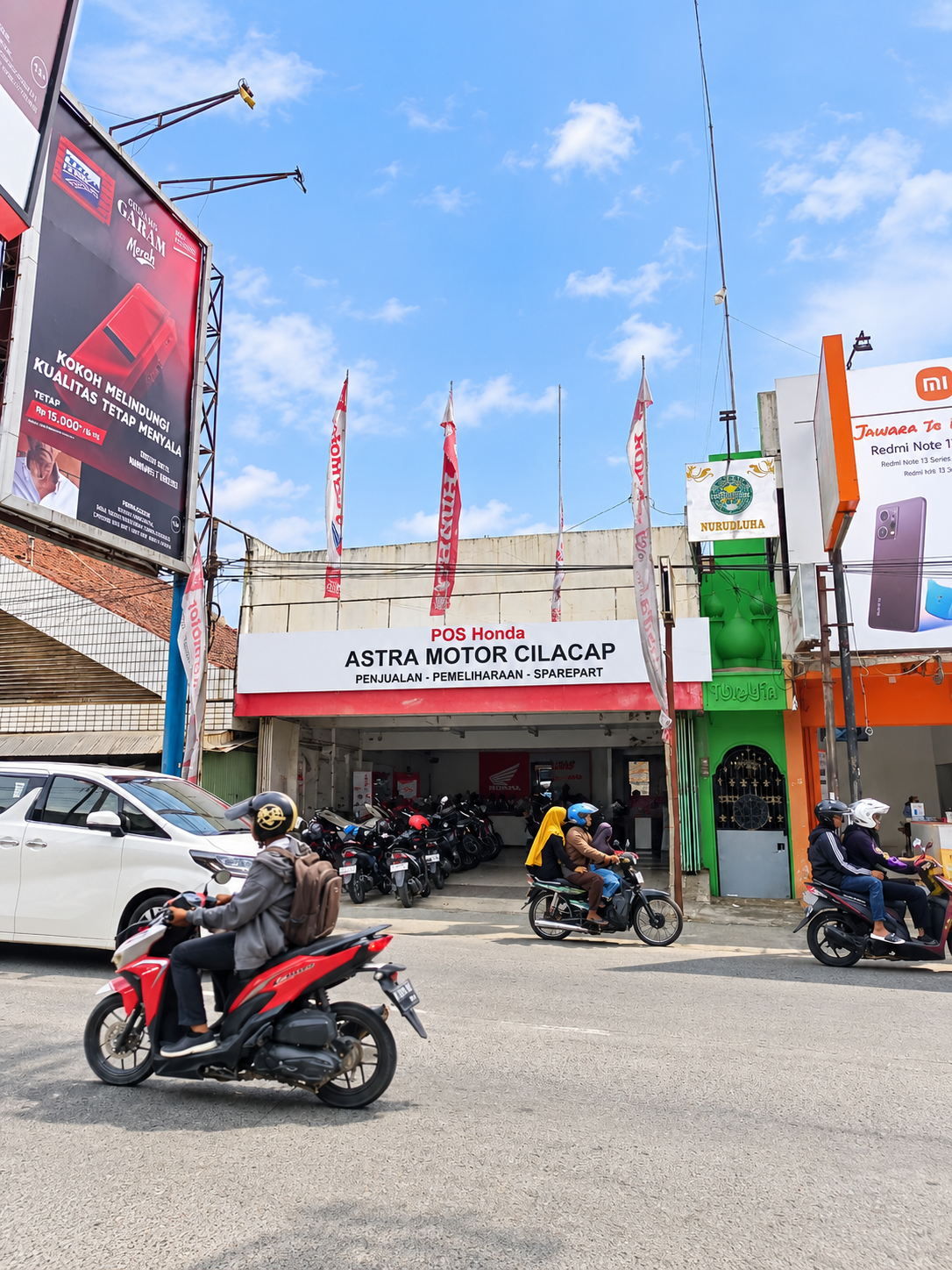 Dijual Ruko Strategis Kroya Ex Showroom Motor view 1
