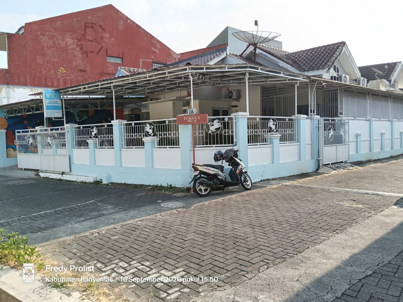 Disewakan Rumah hook dekat taman kota Purwokerto - Puri Hijau view 1