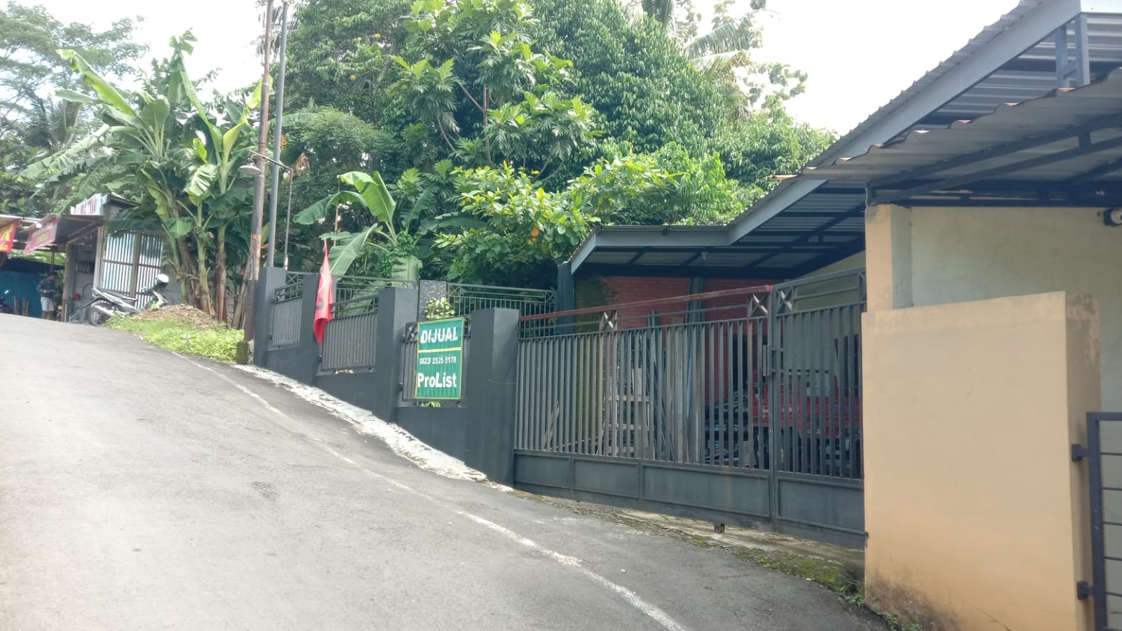 Dijual Rumah 2 Lantai 1 menit ke Kampus UNWIKU  - Bobosan view 3