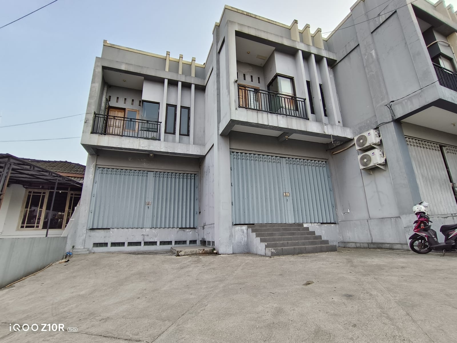 Disewakan Ruko Bangunan Luas Area Perkantoran Purwokerto Selatan - Berkoh view 1
