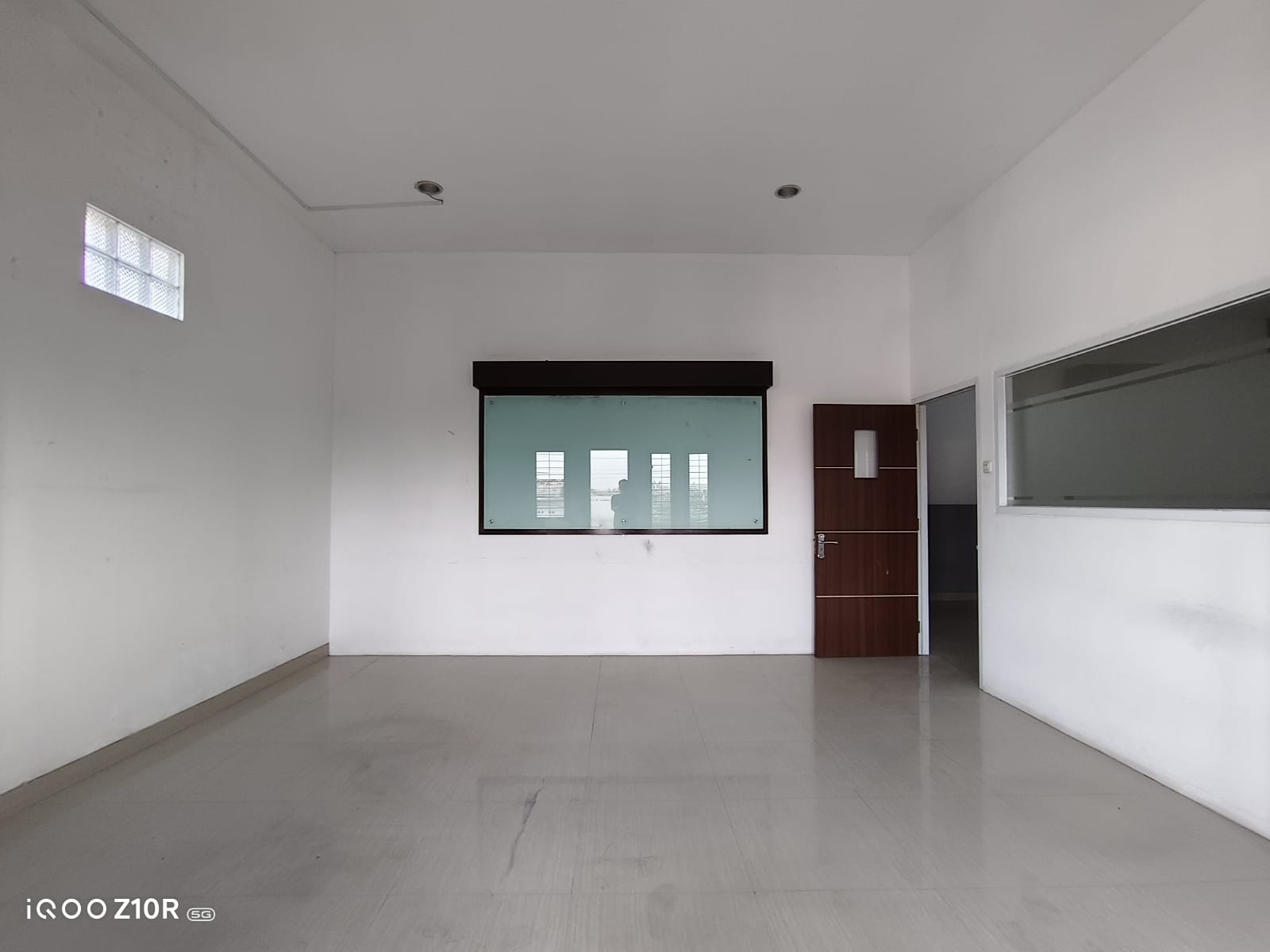  Disewakan Ruko Bangunan Luas Area Perkantoran Purwokerto Selatan - Berkoh view 8