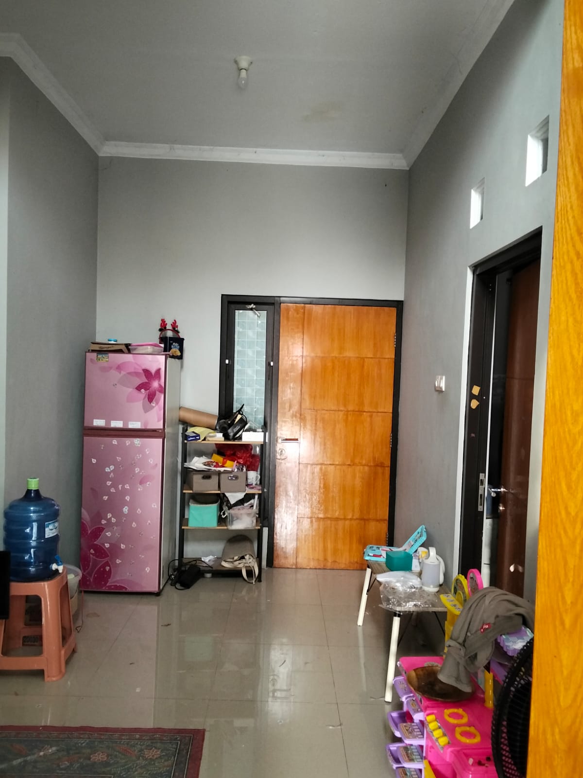 Rumah Modern Minimalis One Gate 3 Menit Kampus Unwiku - Safira view 2