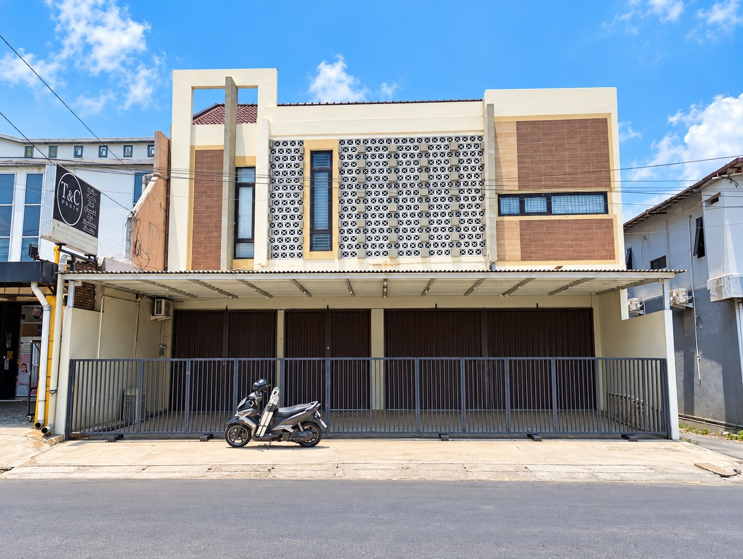 RUKO SEWA 2 LANTAI, 4 MENIT GOR SATRIA PURWOKERTO - Marta view 1