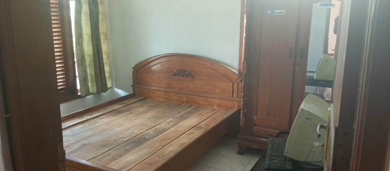  Dijual Rumah Pinggir Jalan, Halaman Luas 5 Menit Pasar Patikraja Banyumas view 2