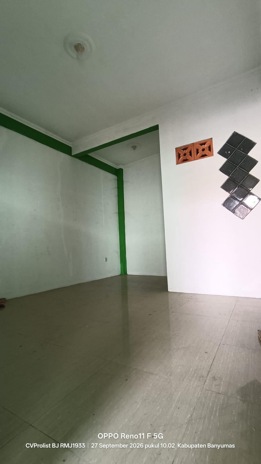  DIJUAL RUMAH HOOK 2 LANTAI, 2 MENIT KANTOR POS PURWOKERTO - Kali view 29
