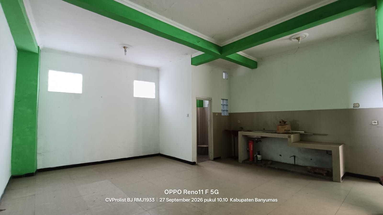 DIJUAL RUMAH HOOK 2 LANTAI, 2 MENIT KANTOR POS PURWOKERTO - Kali view 37
