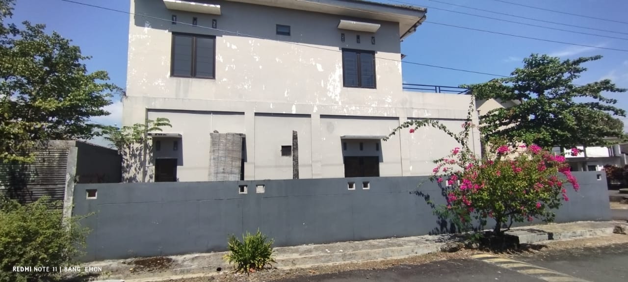 Rumah Hook Hawa Sejuk, Perum Exclusive Tengah Kota - Limas view 5