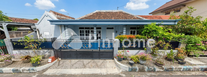 Rumah Cantik Dijual di Pusat Kota Magetan, Cuma 700m ke Alun-Alun view 1