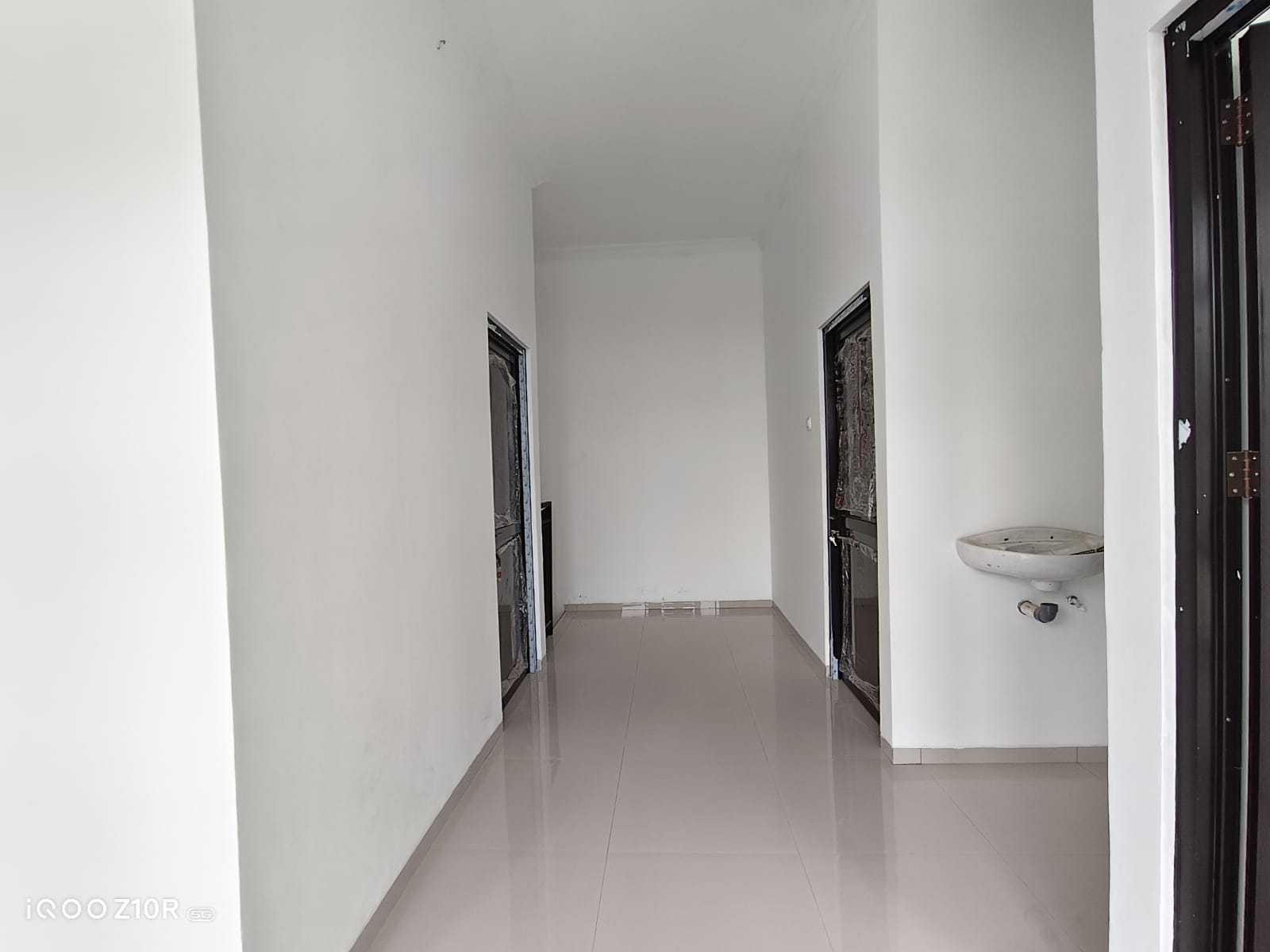 RUMAH BARU 2 LANTAI — 4 KAMAR, DEKAT UNSOED & SEKOLAH NEGERI - Sumampir view 6