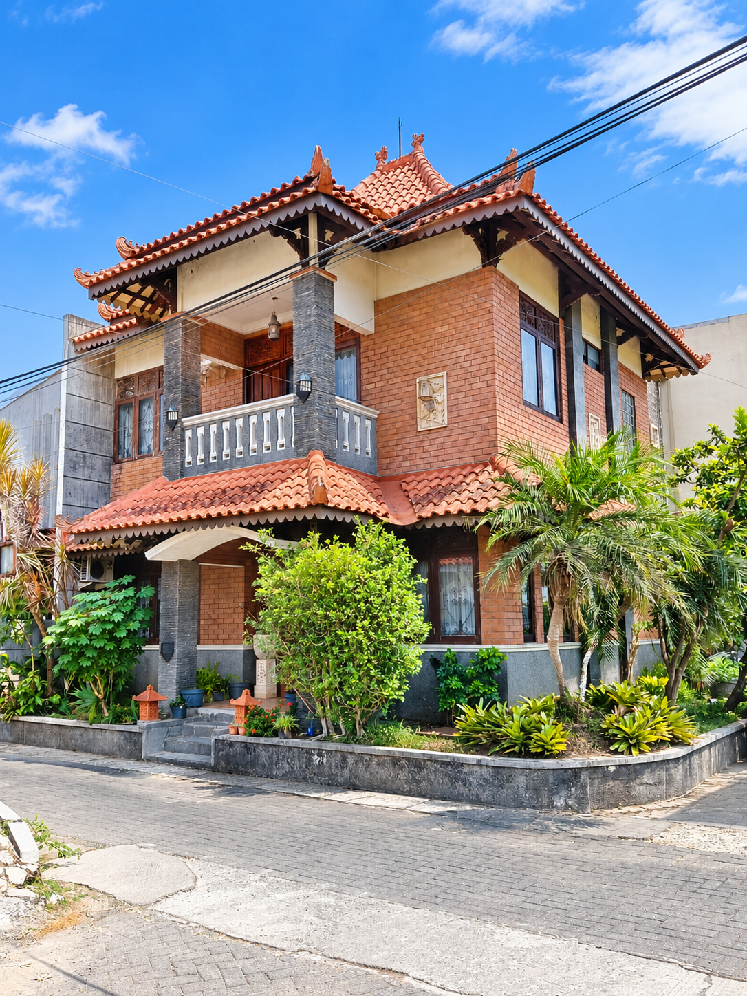 Dijual Rumah Estetis Semi Furnished Ornamen Adat Jawa Di Purwokerto view 1