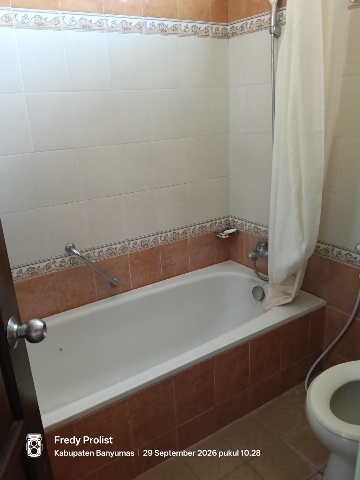 Dijual Rumah Estetis Semi Furnished Ornamen Adat Jawa Di Purwokerto view 15