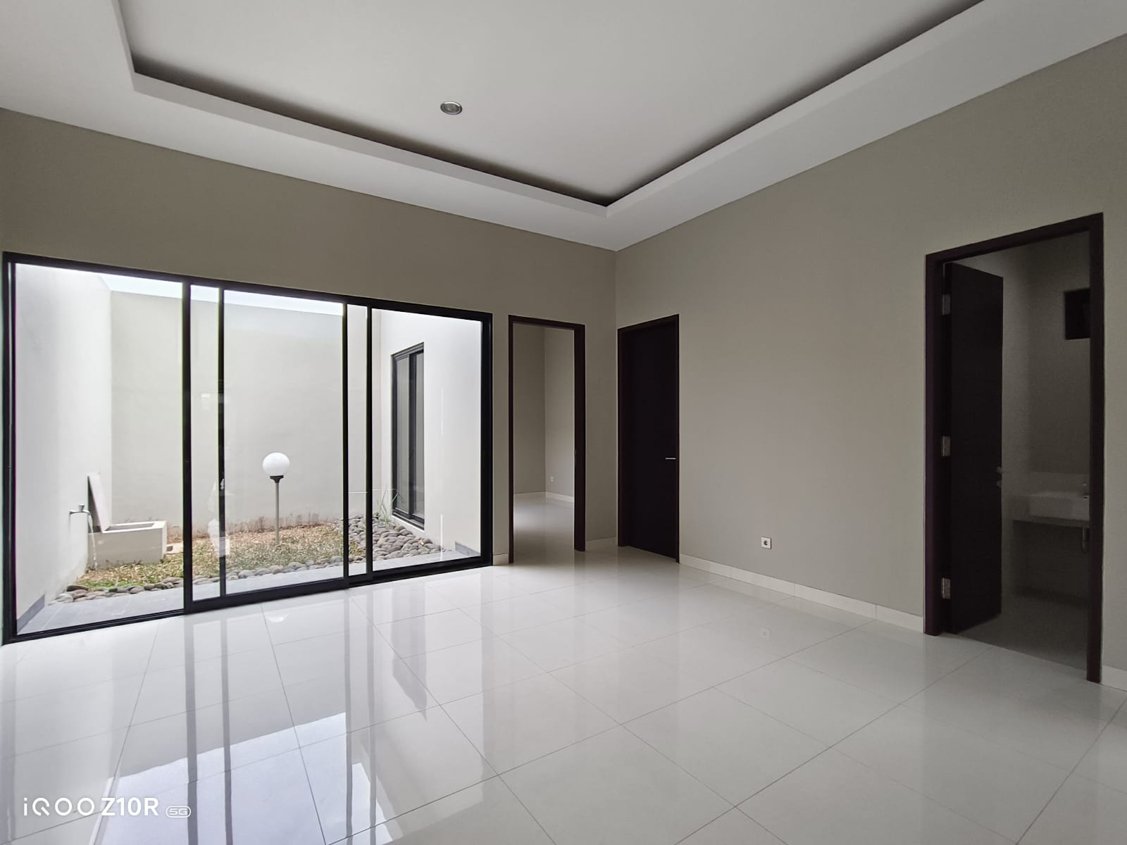6 RUMAH MINIMALIS 3 KAMAR LINGKUNGAN ELITE PURWOKERTO UTARA - RAFFLES view 5