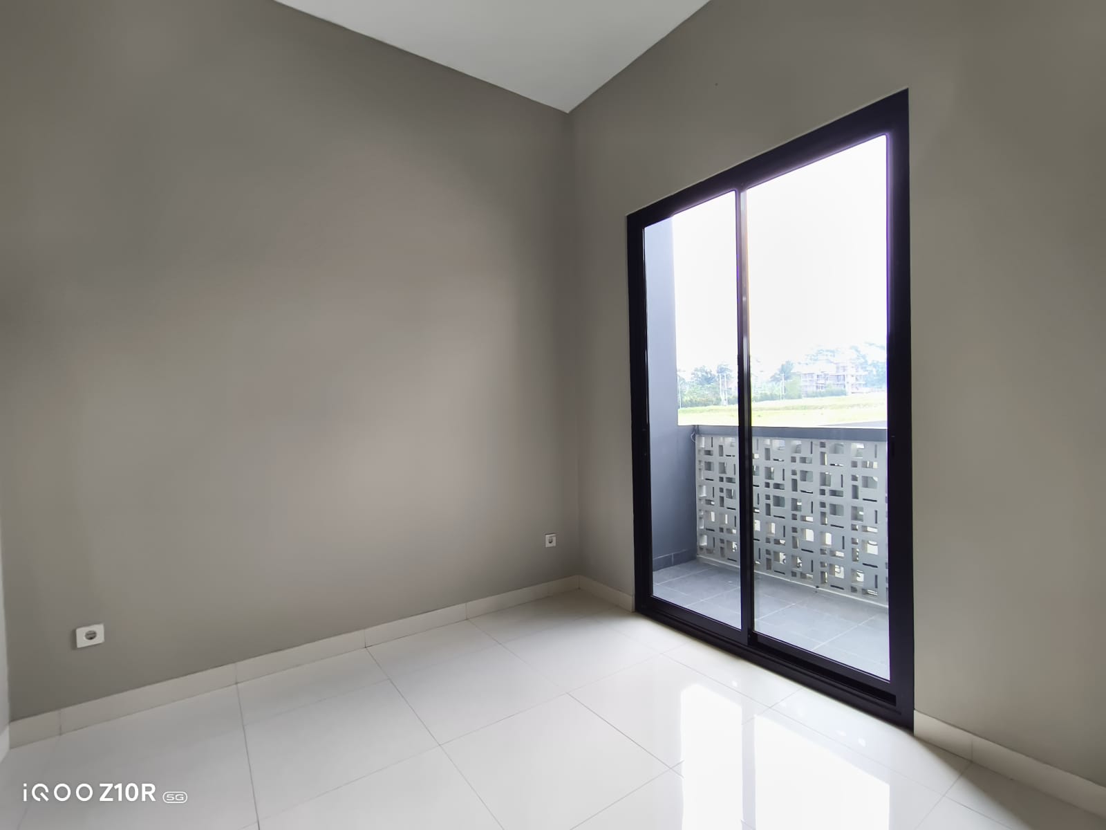 6 RUMAH MINIMALIS 3 KAMAR LINGKUNGAN ELITE PURWOKERTO UTARA - RAFFLES view 6