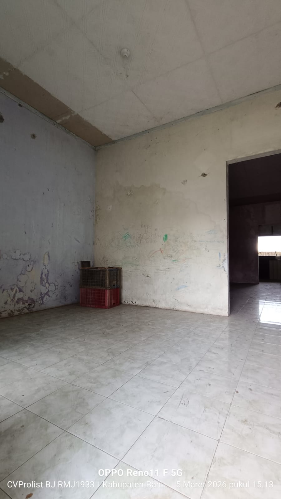 Disewakan Rumah Stategis Pinggir Jalan Karanglewas view 6