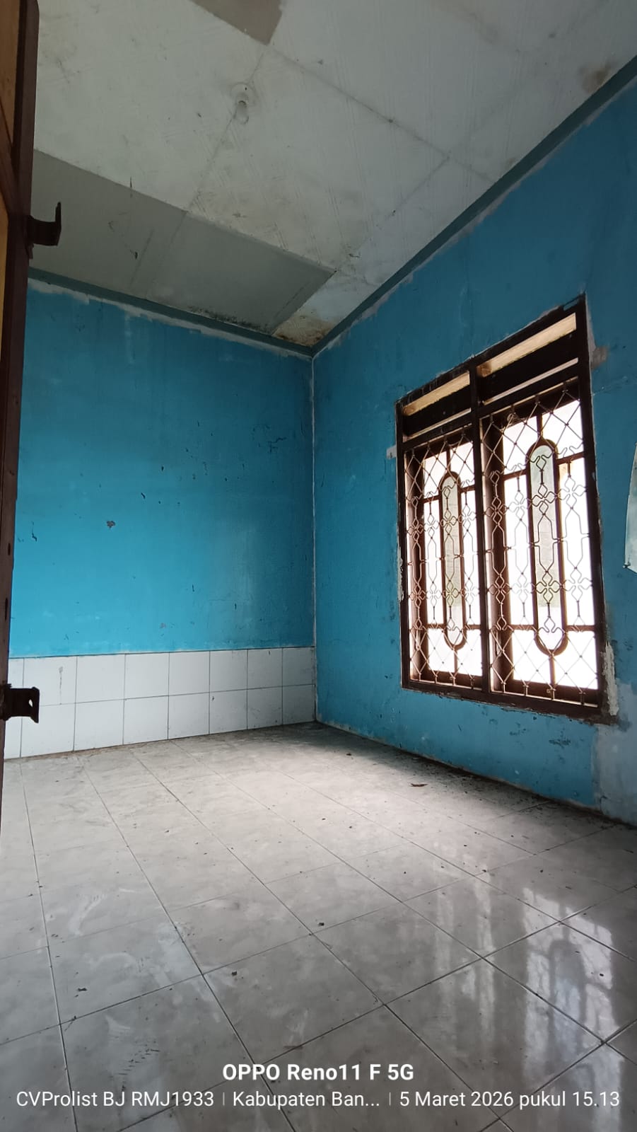 Disewakan Rumah Stategis Pinggir Jalan Karanglewas view 13