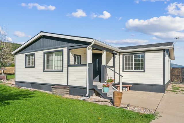 3250 N Morgan Valley Dr, Morgan_HDR002