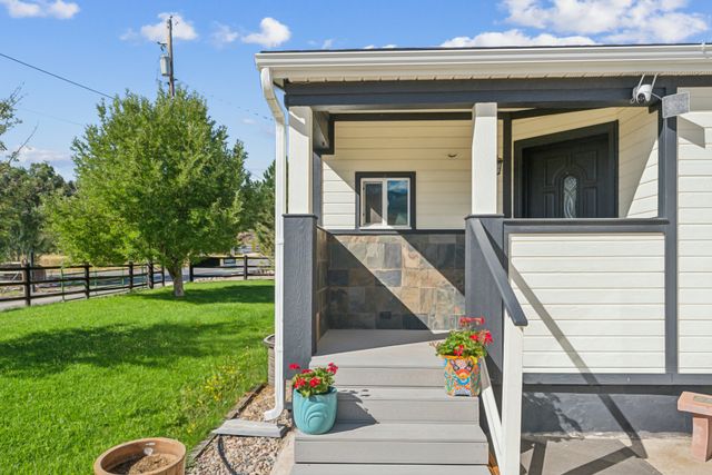 3250 N Morgan Valley Dr, Morgan_HDR003