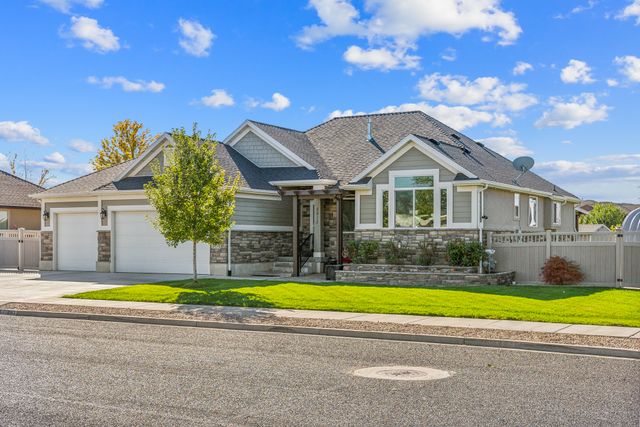2913 W 50 S, West Point_HDR003