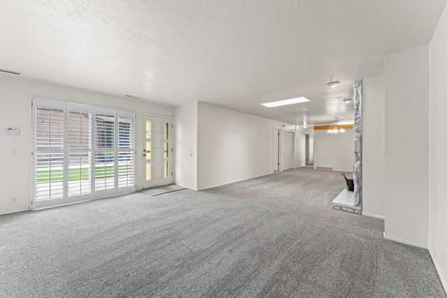 1707 Monte Carlo Dr, Murray, UT 84121, USA Condo-Main-Level_009