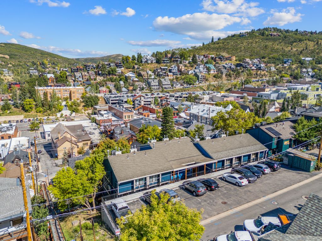 470 Woodside Ave, Park City_Drone010