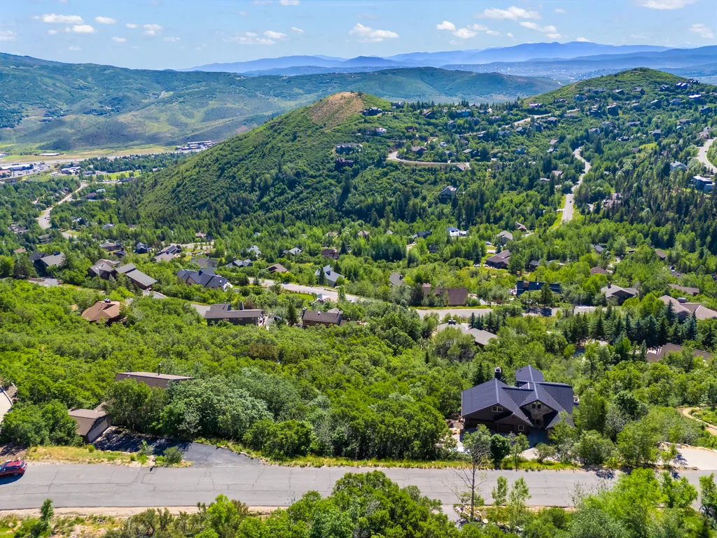 DJI_20240703095813_0093_D