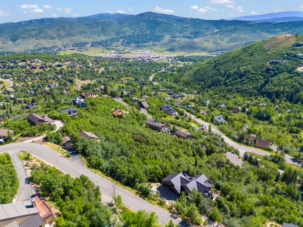 DJI_20240703095840_0094_D