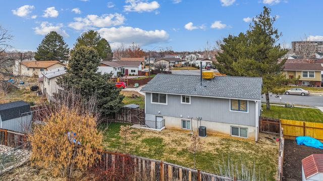 73 E 950 S, Layton_Drone005