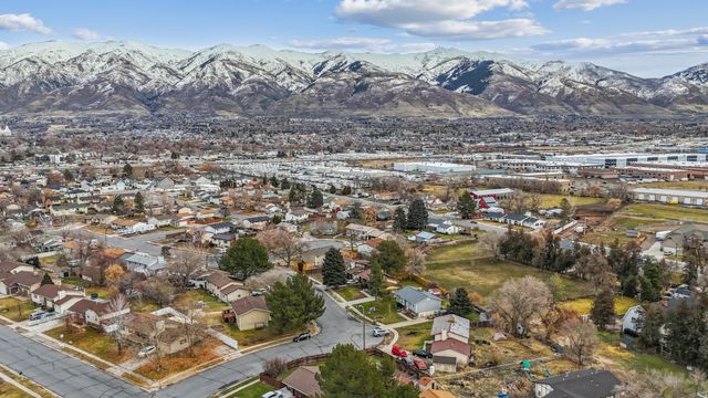73 E 950 S, Layton_Drone008