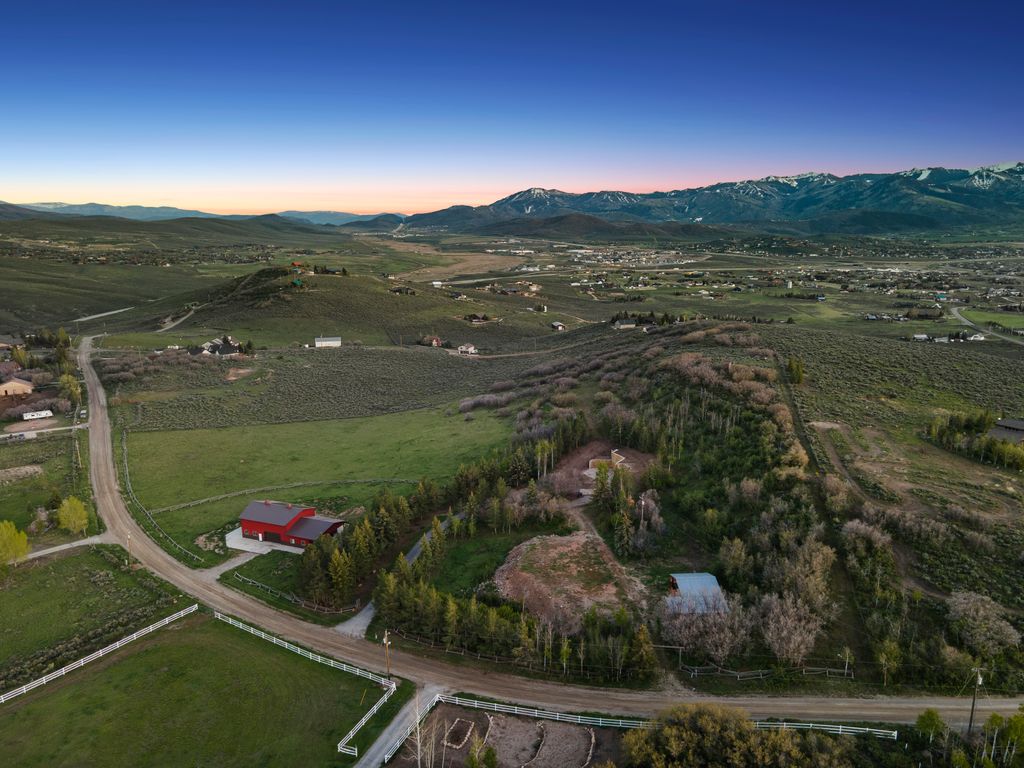 8819 Highland Rd, Park City_001