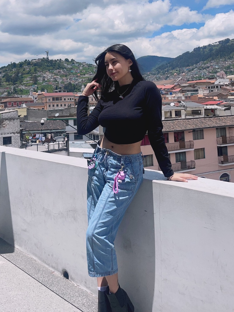 Foto 2 de Astrid Yánez