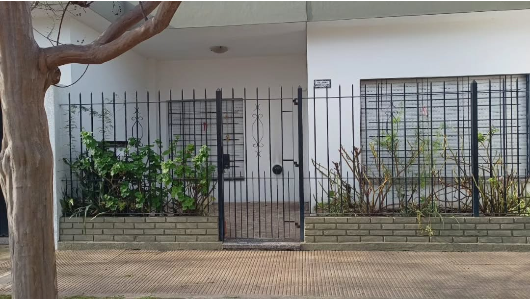 Venta - Casa en General Villegas 2084, Ituzaingó - Foto 2