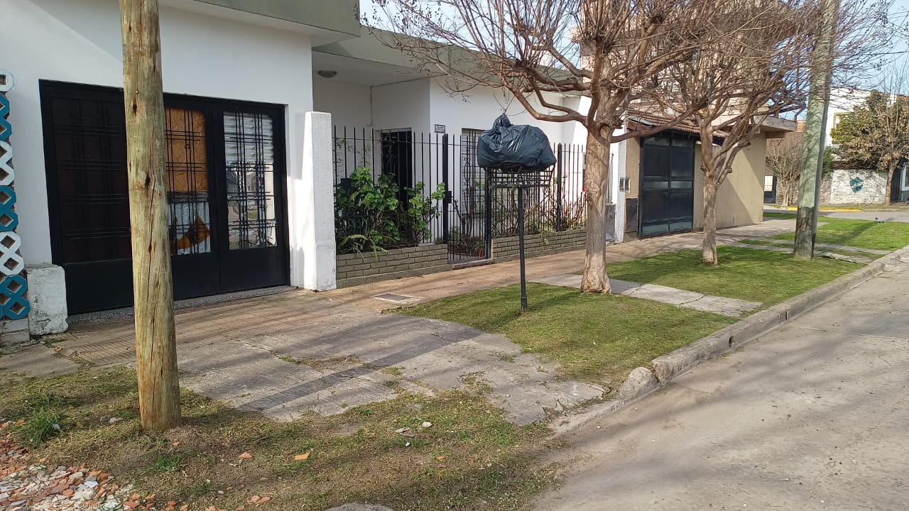 Venta - Casa en General Villegas 2084, Ituzaingó - Foto 1