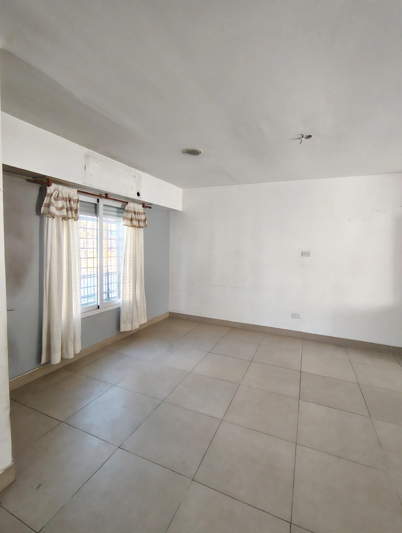 Venta - Casa en Caaguazú 2700, Ituzaingó - Foto 6