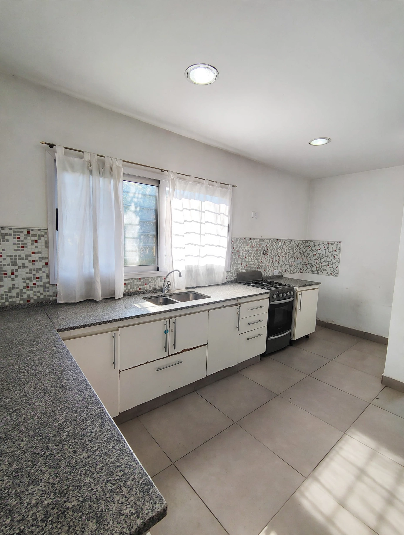 Venta - Casa en Caaguazú 2700, Ituzaingó - Foto 11