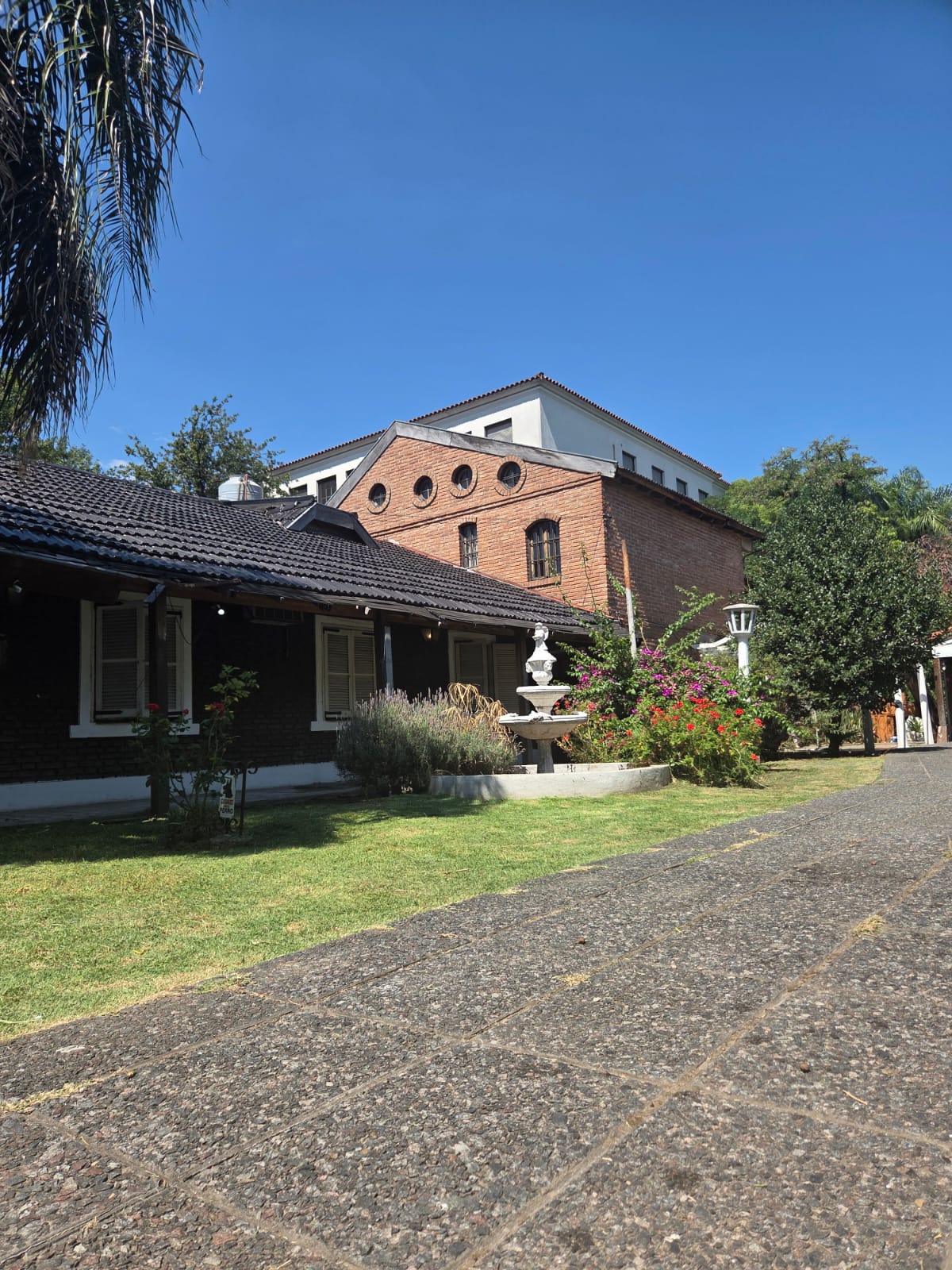 Venta - Casa en Presidente Domingo Faustino Sarmiento 2116, Castelar - Foto 2