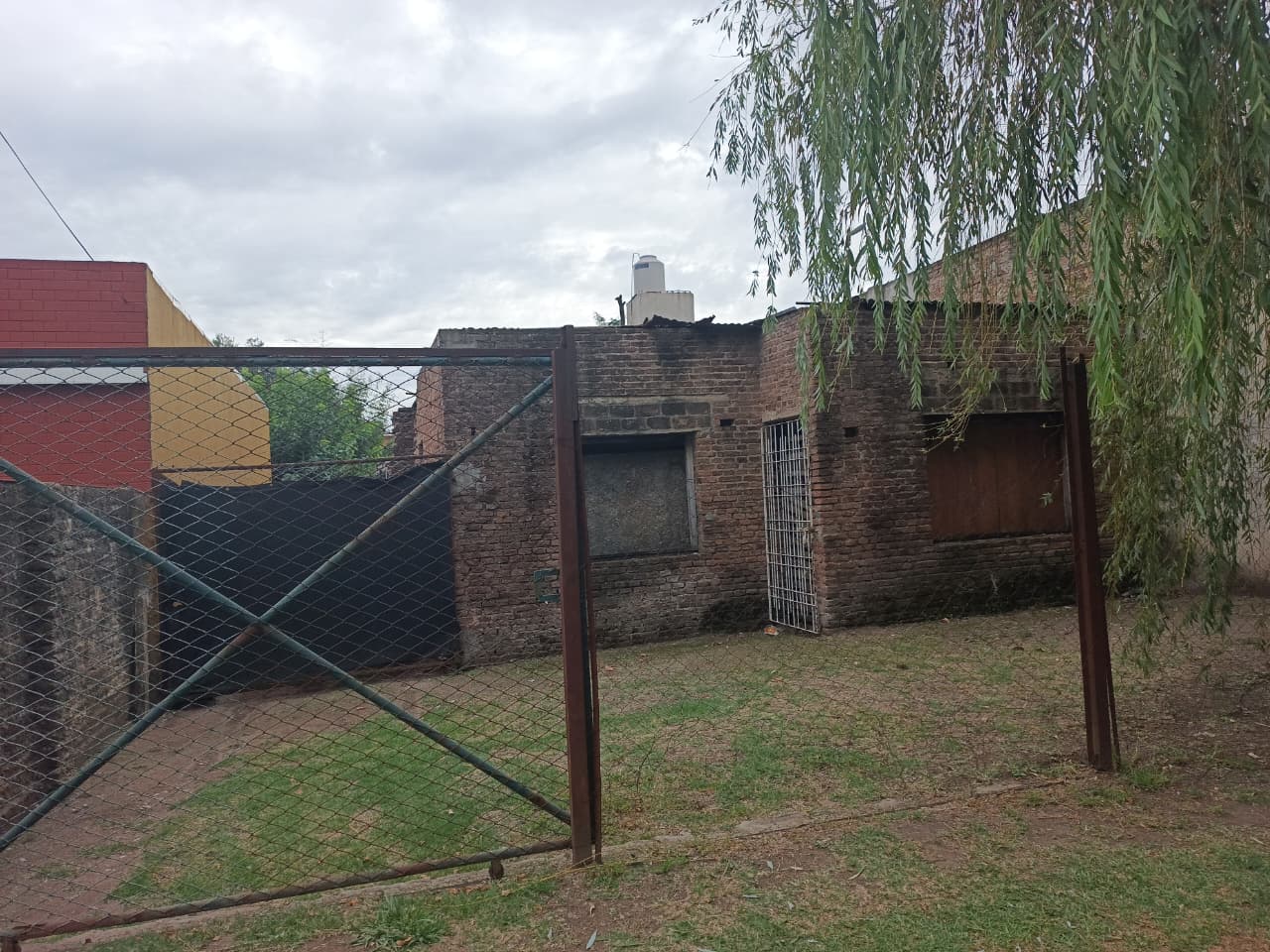 Venta - Lote/Terreno en Juan Bautista Alberdi 1300, San Antonio de Padua. RETASADO - Foto 1