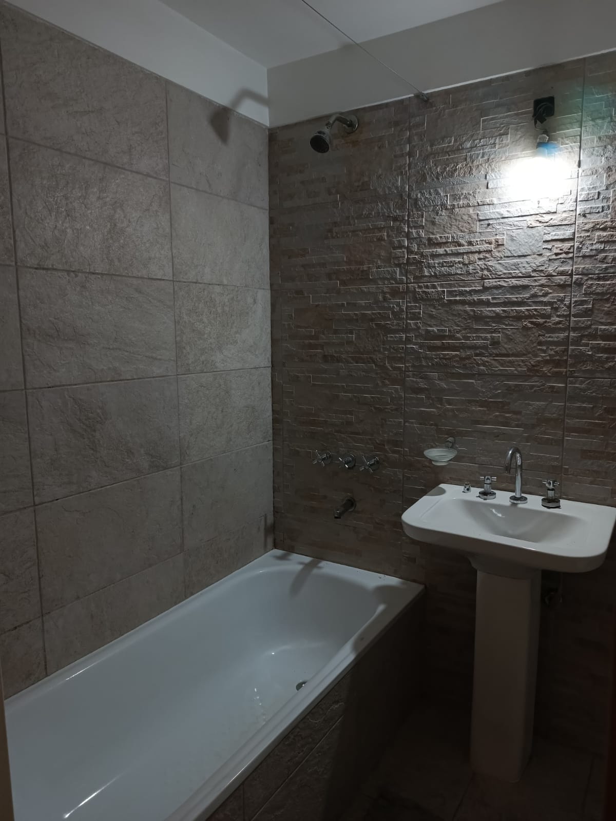 Alquiler - Departamento en Wenceslao de Tata 4672, Caseros - Foto 10