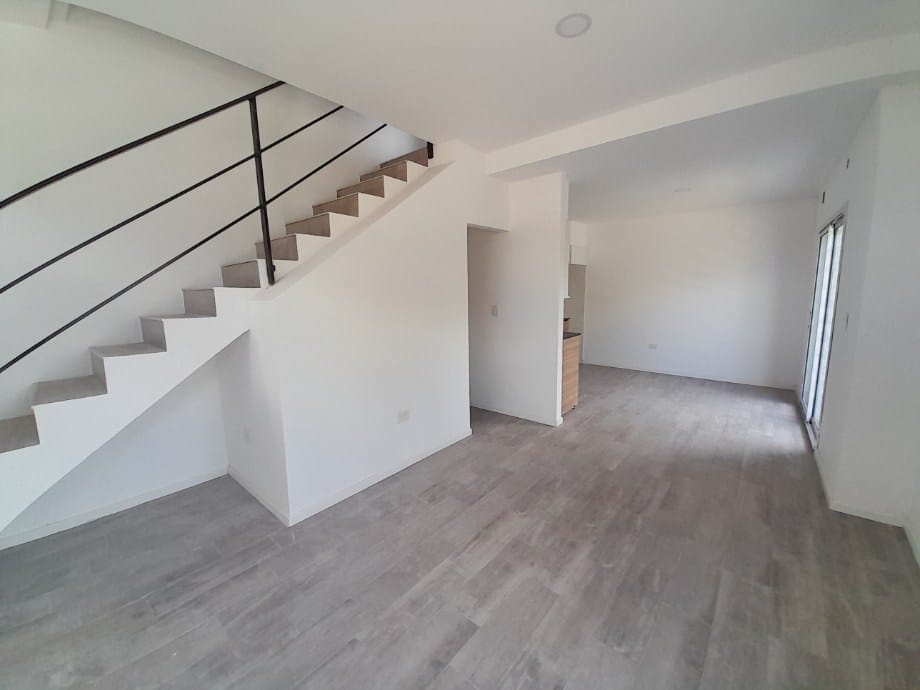 Venta - Casa en La Tribuna 1700, Castelar - Foto 4