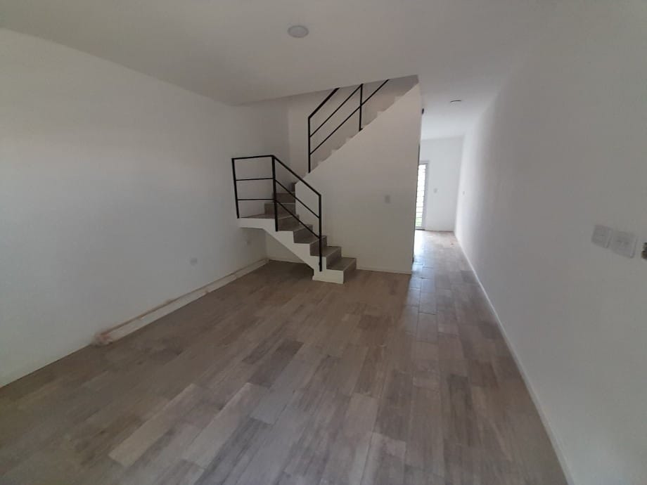 Venta - Casa en La Tribuna 1700, Castelar - Foto 3