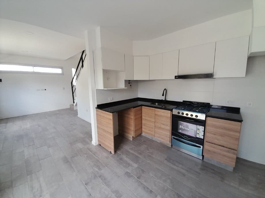 Venta - Casa en La Tribuna 1700, Castelar - Foto 5