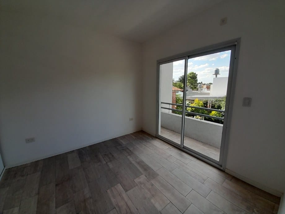 Venta - Casa en La Tribuna 1700, Castelar - Foto 9
